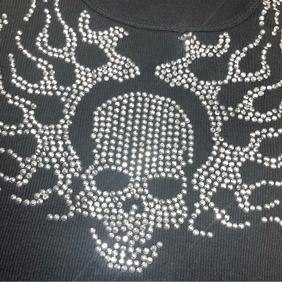 Skull and Flames Rhinestone Tank Top / Size S - Picture 4 of 5